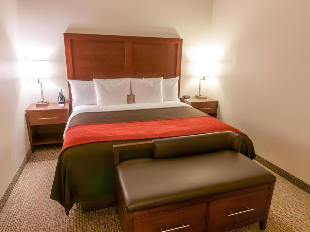 Comfort Quantico Hotel