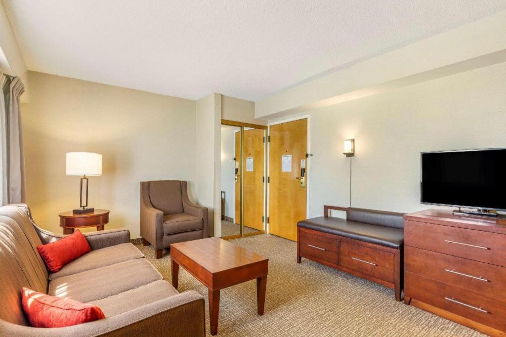 Hotel Comfort Quantico