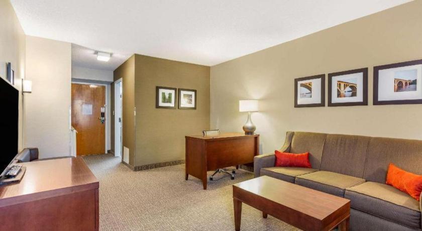 Comfort Quantico Stafford